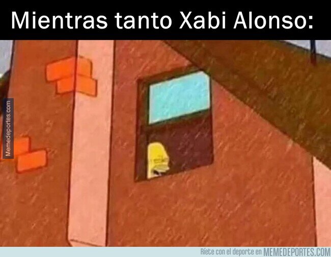 1239743 - Lo que se debe estar riendo este hombre