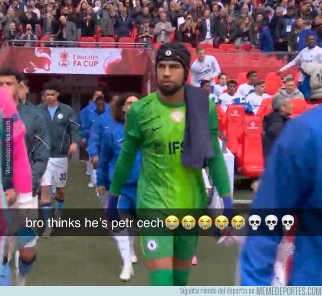 1240123 - Se creía Petr Cech