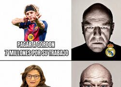 Enlace a Gordón cobra menos que la madre de Mbappe