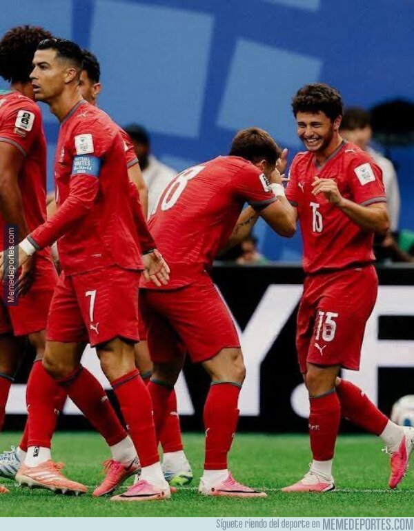 1241620 - Cristiano parece que va aparte