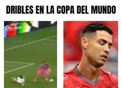 Enlace a A este es al que exigen que le den todos los pases, por cierto