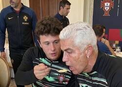 Enlace a Para que luego digan que Joao Neves y Cristiano se llevan mal
