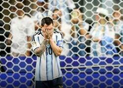 Enlace a ¿Qué le pasa a Messi?