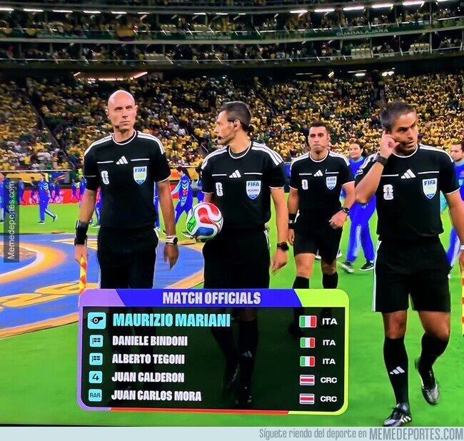 1241894 - Italia finalmente llega al mundial