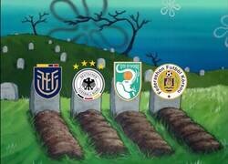 Enlace a Ya no queda nadie del Grupo E