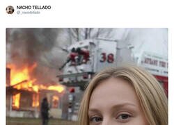 Enlace a Este éxito también es suyo, por @_naxotellado