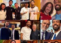 Enlace a El gran Vozinha publicó su album de fotos del Mundial 2026. Es leyenda tras leyenda. Todos sonríen, todos querían foto con él