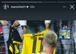 Enlace a A Marco Reus le dieron una caratula del FIFA 17 para firmar. AURA.