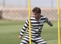 Enlace a Julián Álvarez cambia la rojiblanca por la albinegra