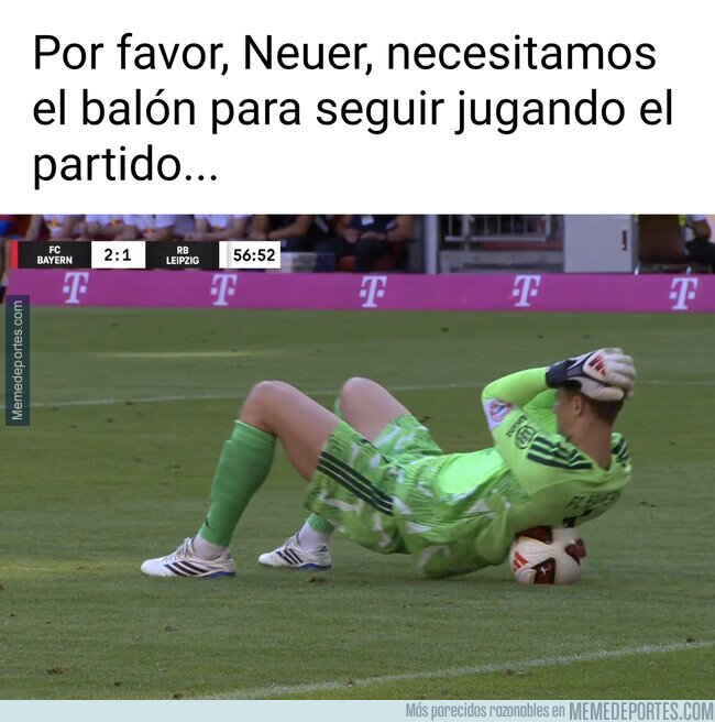 1244948 - Neuer haciendo de las suyas