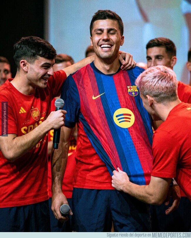 1244986 - A Rodri le hicieron un 'Fábregas'