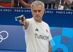 Enlace a El Madrid de Mou apunta y dispara