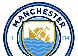 Enlace a El escudo del Manchester City actualizado tras la sanción