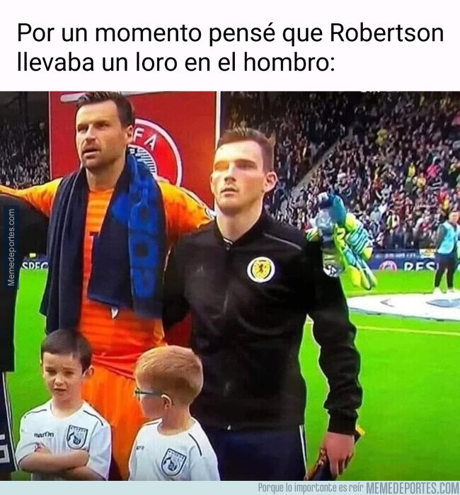 1246609 - Era más feliz pensando eso