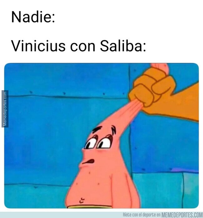 1247125 - Casi le arranca el cuero cabelludo