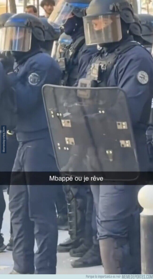 1247437 - Mbappe, infiltrado como policía en las protestas de París