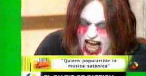 NTT_802_14e8d765752d4f449aff179dcab3ac1e_frikis_el_friki_heavy_satanico_thumb_fb.jpg