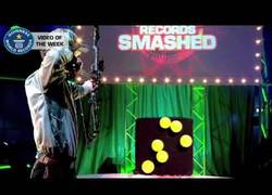 Enlace a Cinco ¿pájaros? de un tiro