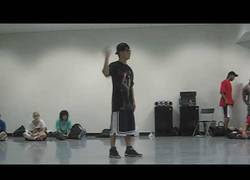 Enlace a ¿Podrías bailar mejor la sintonía de la Wii?