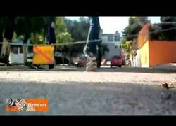 Enlace a Caídas estúpidas que sólo te pueden pasar una vez en la vida