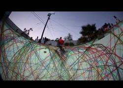 Enlace a Cómo pintar una piscina con estilo