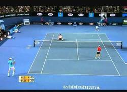 Enlace a Idioteces en el tenis