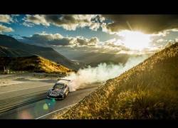 Enlace a Mad Mike derrapando en Nueva Zelanda