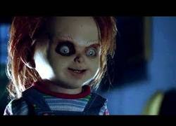 Enlace a Aquí tenemos el tráiler de la nueva película de Chucky ¿te gusta o te acojona?