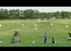 Enlace a ¿Jugarías con un robot a golf?