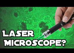 Enlace a Cómo crear un microscopio con un puntero láser en la pared ¡Impresionante! [Inglés]