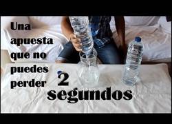 Enlace a Apuestas que no perderás: Cómo vaciar una botella en 2 segundos