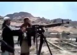 Enlace a A personas inexpertas nunca les des armas y menos de alto poder