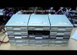 Enlace a Tema de Super Mario Bros con lector de floppys