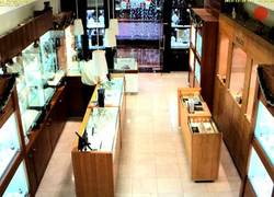 Enlace a Robo a joyería en cuestión de segundos