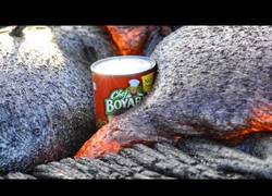 Enlace a Cuando una lata de ravioli y la lava se encuentran