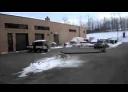 Enlace a Porque salir de la nieve fue demasiado fácil