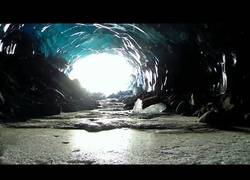 Enlace a Cuevas en el hielo como nunca las has visto antes