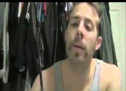 Enlace a La demostración de armas se le va de las manos