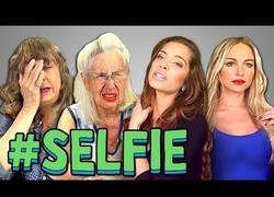 Enlace a Reacción de personas mayores tras ver el videoclip de #Selfie (inglés)