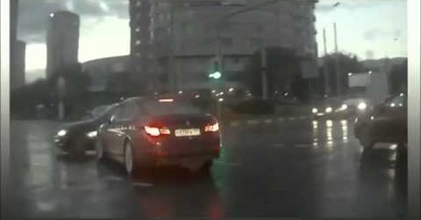 ¡No tengo tele! / El coche fantasma que surgió de la nada