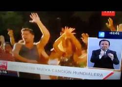 Enlace a Un traductor de lengua de signos con mucho ritmo