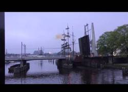 Enlace a Parece que el barco pasará sin problemas, ¿no?