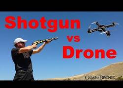 Enlace a Esto es: Juego de Drones. ¿Cuál sobrevivirá hasta el final?