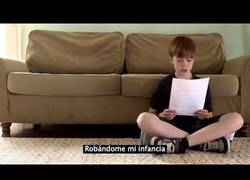 Enlace a Cuando sus padres se divorciaron él les escribió esta carta