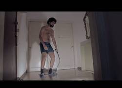 Enlace a La tontería del día: El hombre de los latigazos del Informe Semanal