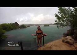 Enlace a Están de vacaciones en México cuando de repente aparece el flash más inesperado