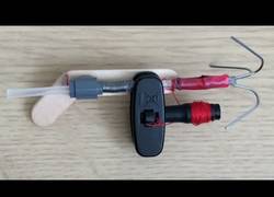 Enlace a ¿Aburrido? Construye esta mini arma para coger cosas y siéntete todo un ninja