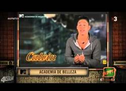 Enlace a Lo que más se echa de menos cuando uno está fuera de casa es...