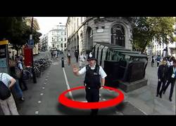 Enlace a Policía de Londres se equivoca al parar a este ciclista
