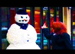 Enlace a ¡Se acerca la Navidad y es la hora de asustar a la gente!